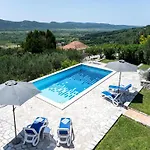 Oliva - Two Bedroom With Terrace And Swimming Pool Gruda