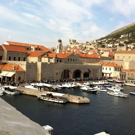 Oliva - Two Bedroom With Terrace And Swimming Pool Villa *