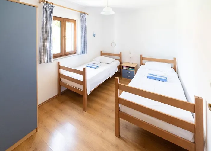 Oliva - Two Bedroom With Terrace And Swimming Pool Villa Gruda