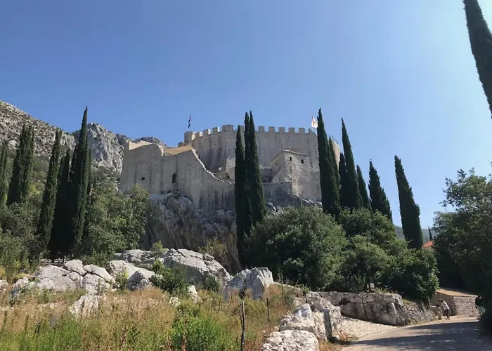 Oliva - Two Bedroom With Terrace And Swimming Pool Villa